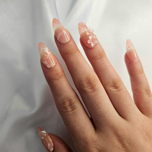 Blush Bloom – Peach Floral Press-On Nails